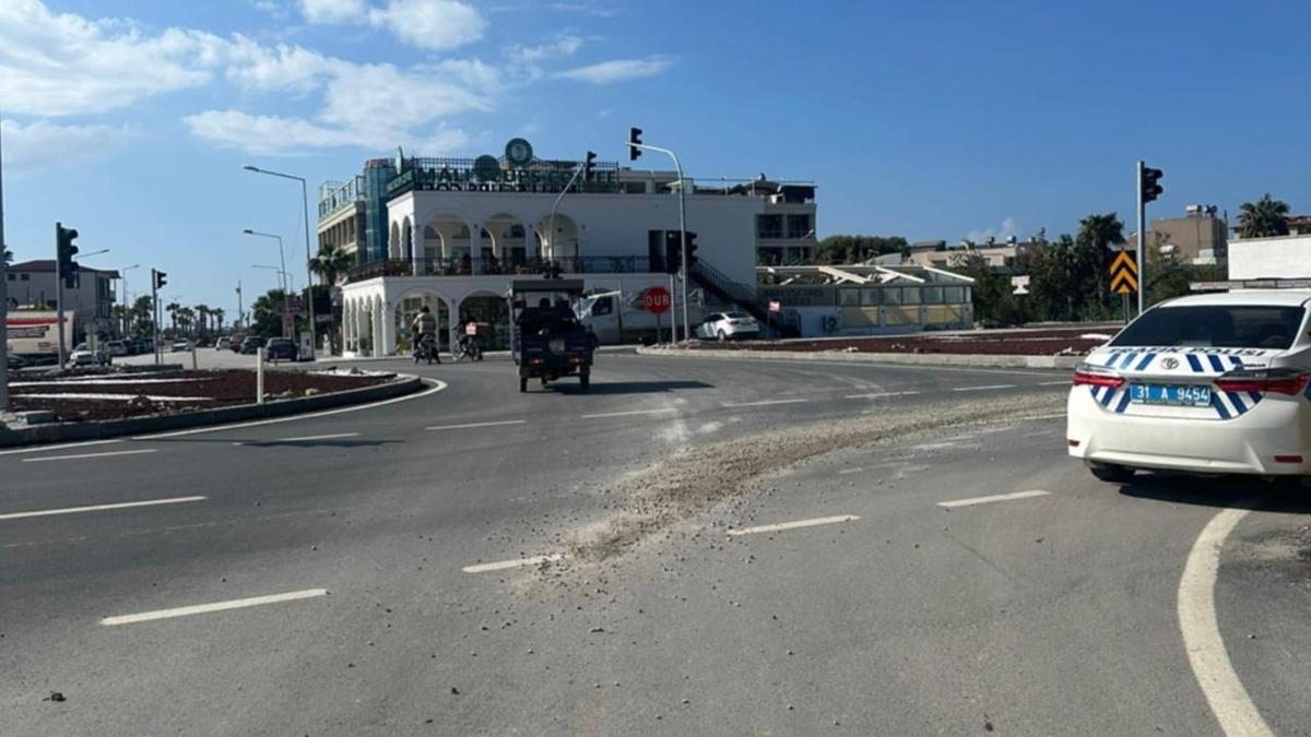 Hatay Samanda beton mikseri  yol har cezas  src ceza fotoraflar resimleri