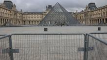Louvre soygununda yeni gelime! 5 kii daha gzaltnda