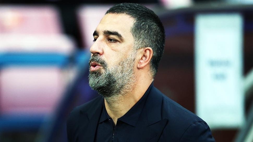 Arda Turan'  Sanmyorum  diyerek duyurdu! Tm lke bunu konuuyor