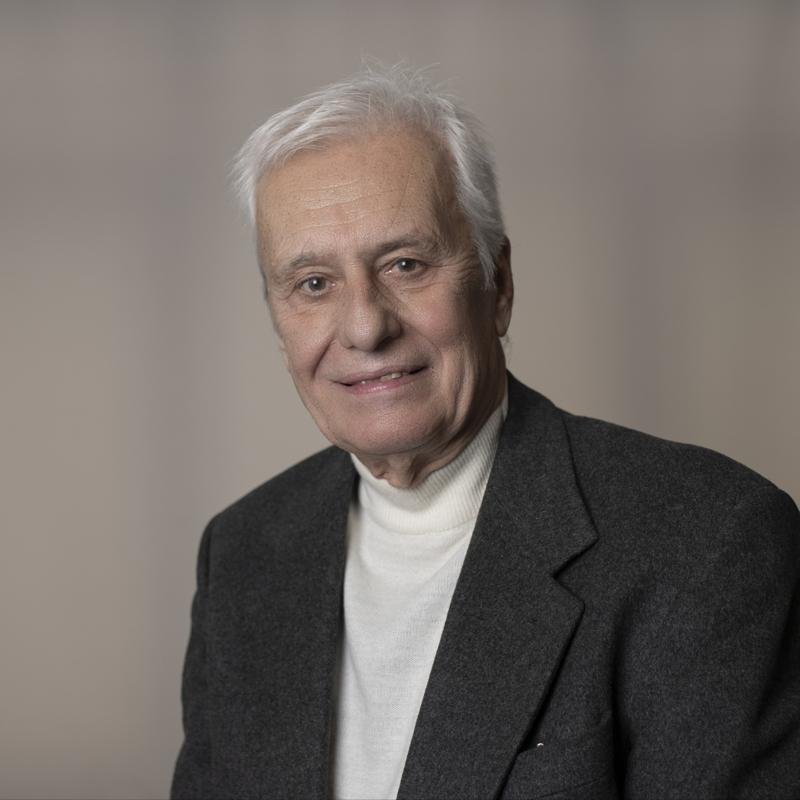 Yeilam'n zarif beyefendisine dostlarndan veda