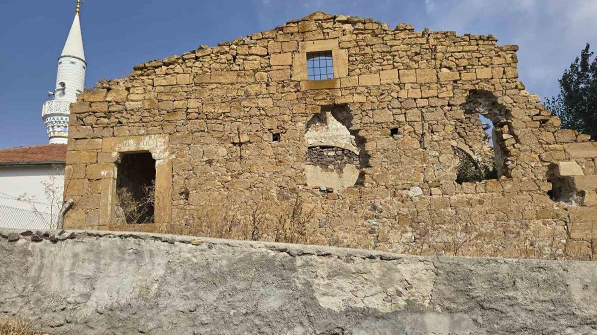 Garipler Ky Kilisesi kilise seyahat fotoraflar resimleri