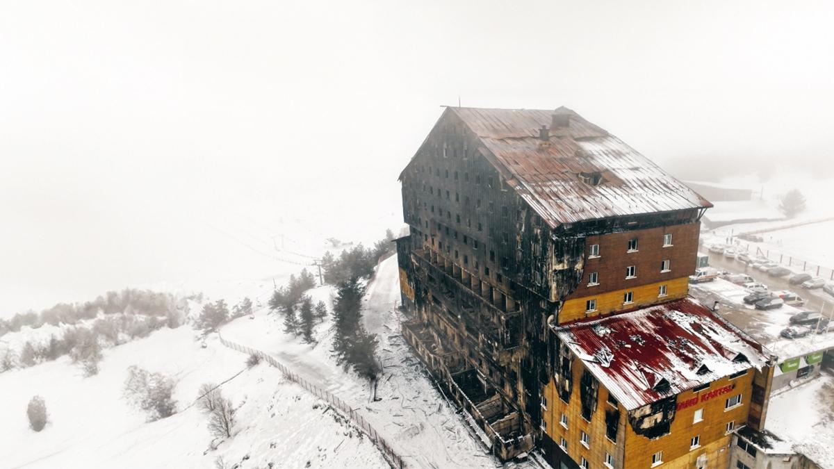 grand kartal otel yangn  halit ergl  belediye bakan yardmcs  fotoraflar resimleri