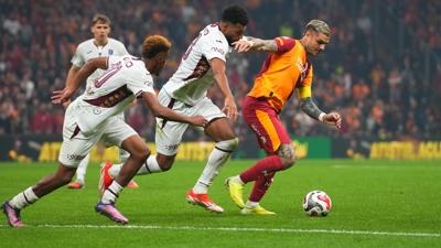 Aslan F�rt�na'da bo�a k�rek �ekti