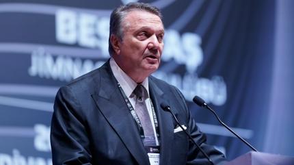 Beikta'tan fla karar! Hasan Arat kulp yeliinden ihra edildi