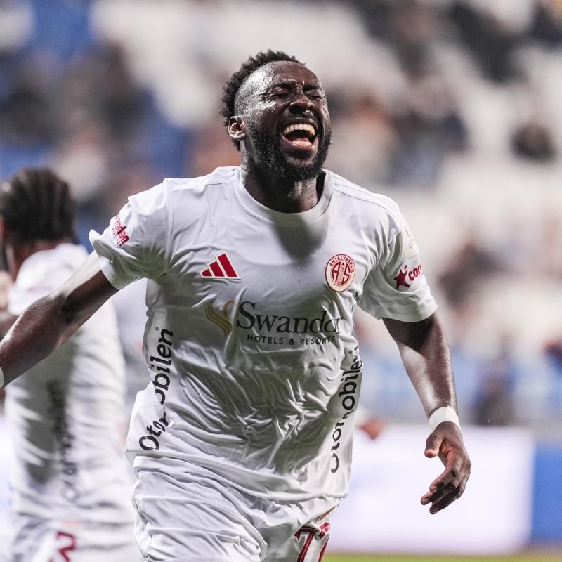 Antalyaspor galibiyet hasretine Ey�pspor deplasman�nda son verdi