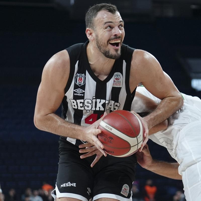 Beikta GAN, deplasmanda Buducnost VOLI ile karlaacak