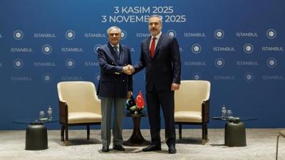 Bakan Fidan, Pakistanl mevkida ile bir araya geldi