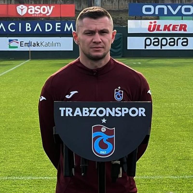 Oleksandr Zubkov ele�tirilere cevap verdi! 'Robot de�ilim'