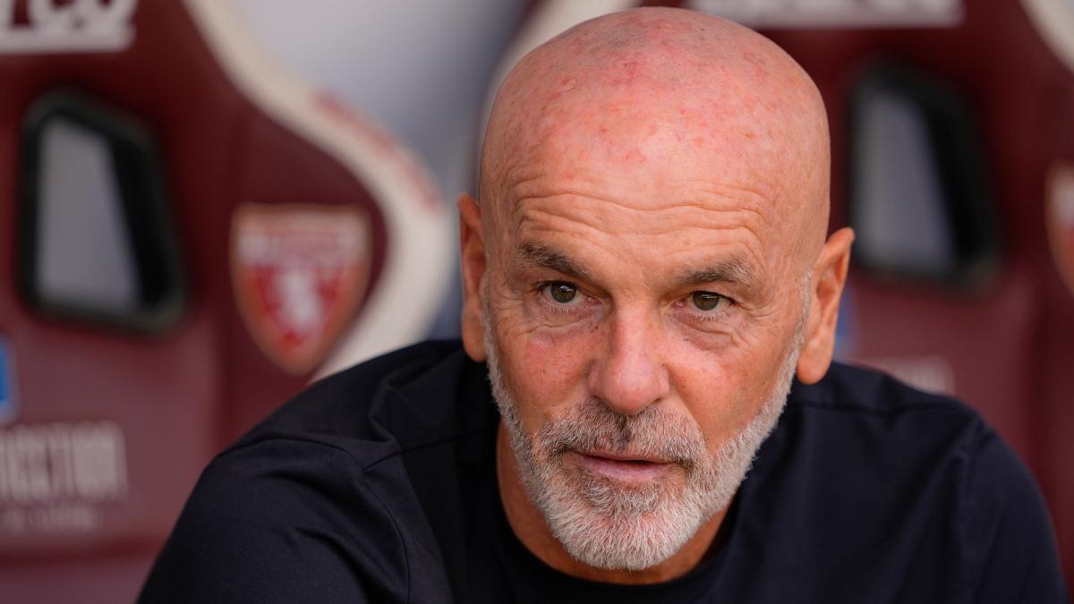 Stefano Pioli teknik direktr Fiorentina fotoraflar resimleri