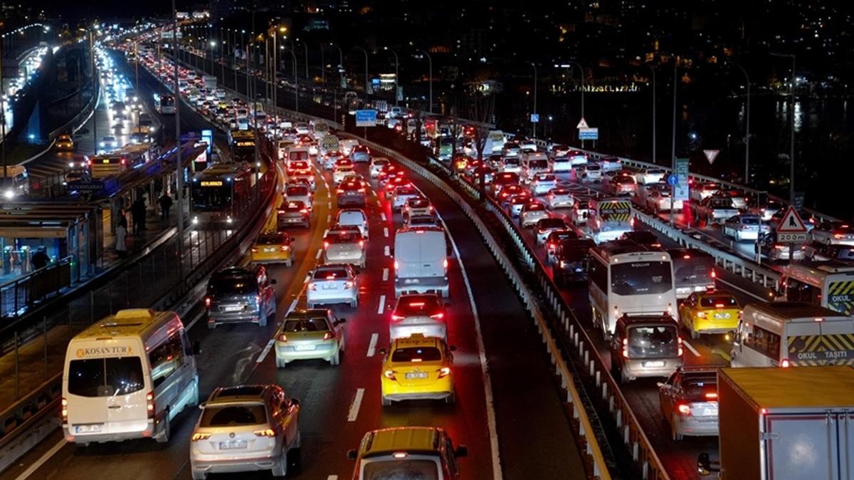 trafik istanbul trafik younluu fotoraflar resimleri