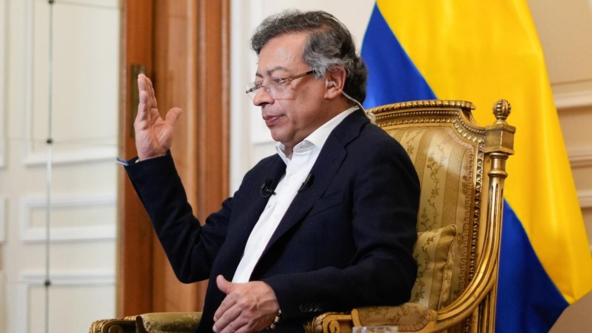 Gustavo Petro Katar Emiri Al Saniye Arabuluculuk hizmeti fotoraflar resimleri