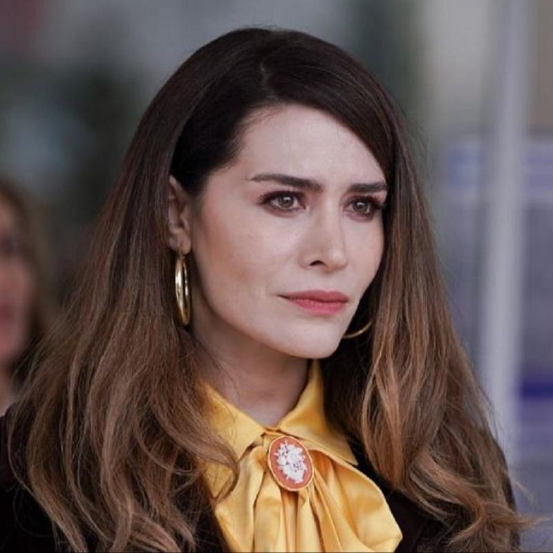 Dizideki sahnesi olay oldu: Tepkiler  gibi!