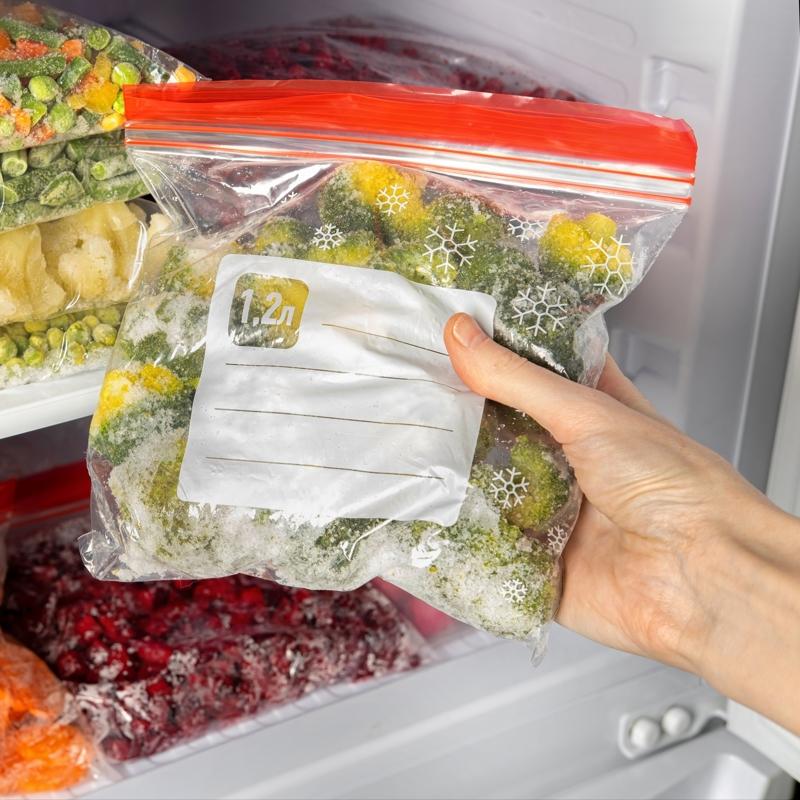 Dondurucuda gvende olmayan besinler! Yaps bozuluyor, hastanelik edebilir