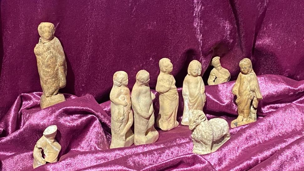 Myra Antik Kenti'nde bulunan heykelcikler ilk kez sergilendi