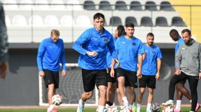 Sivasspor, Manisa FK ma ncesi almalarn srdryor