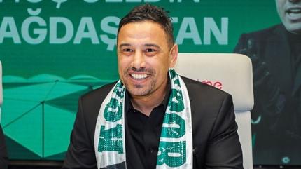Konyaspor'da ada Atan dnemi resmen balad!