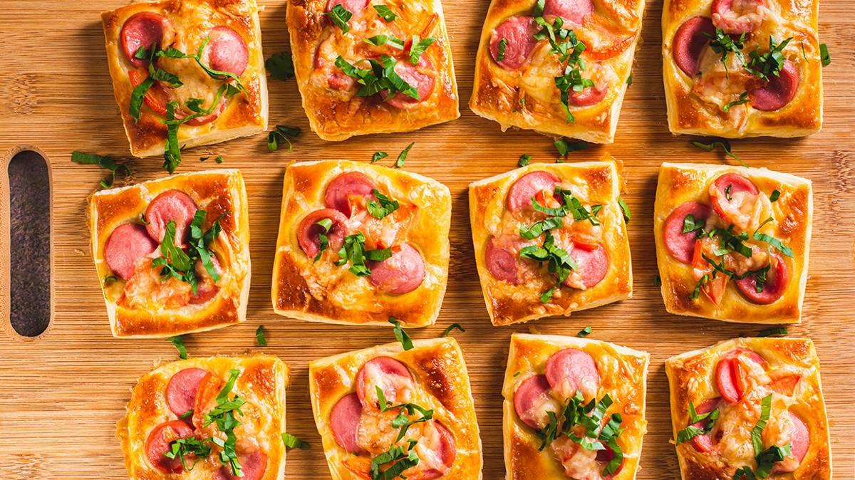 pratik pizza tarifi peynirli milfy hzl kahvalt fotoraflar resimleri