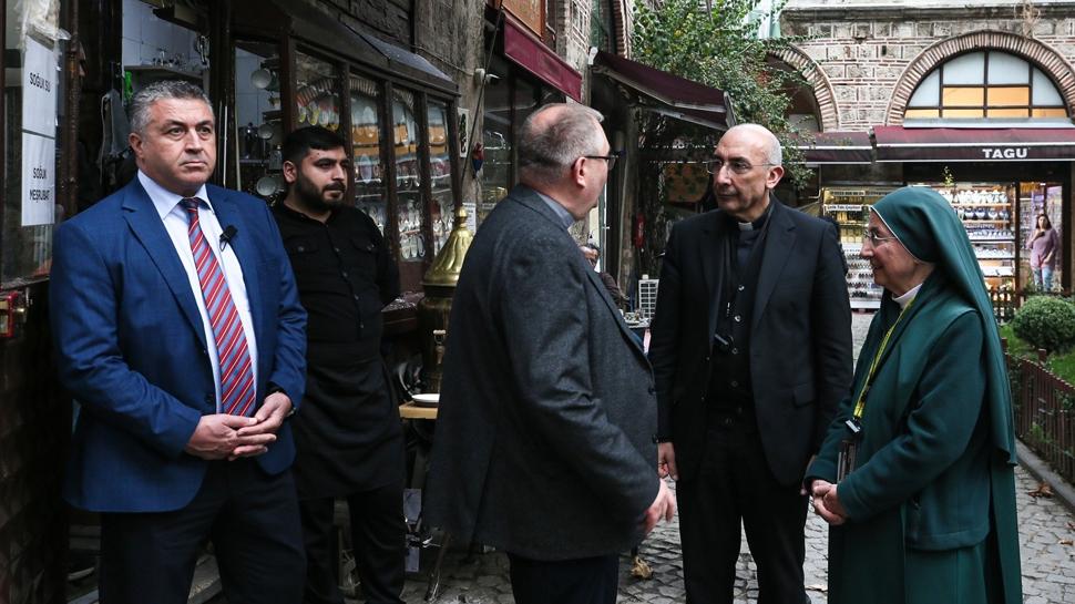 Vatikan heyetinden Bursa ziyareti