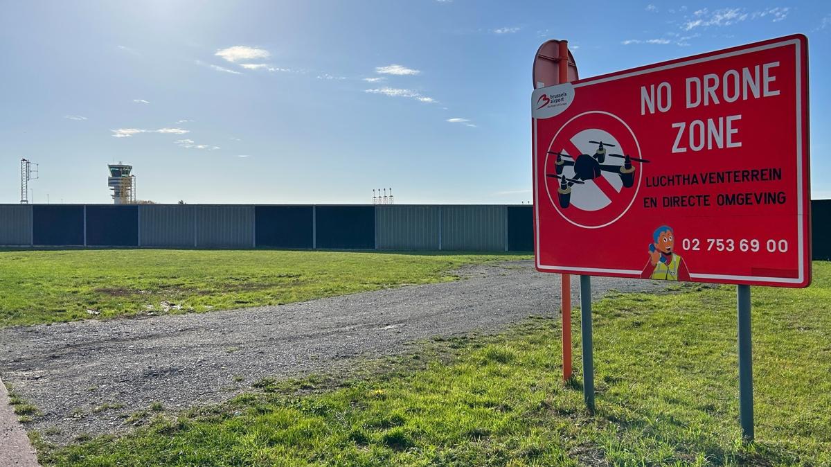 Belika Dron Askeri s fotoraflar resimleri