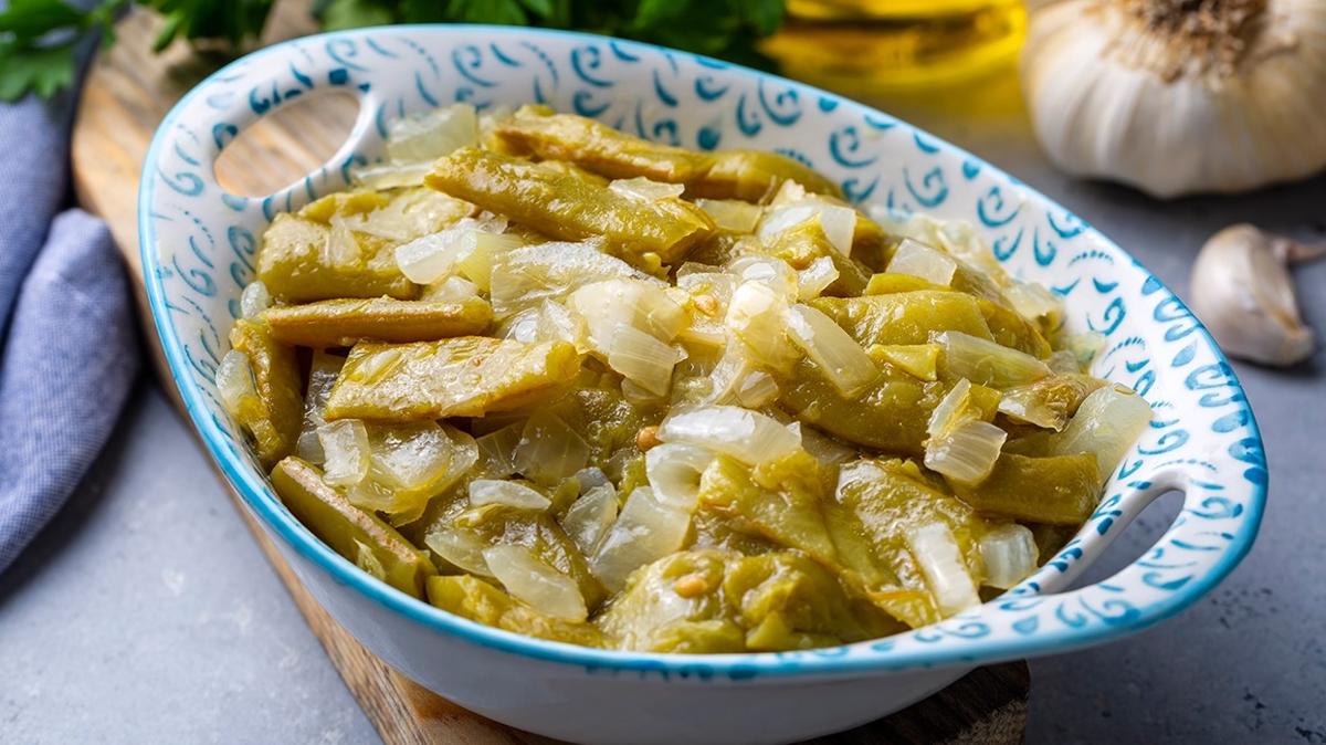 Zeytinyal prasa tarifi Akam yemei zeytinyal prasa fotoraflar resimleri