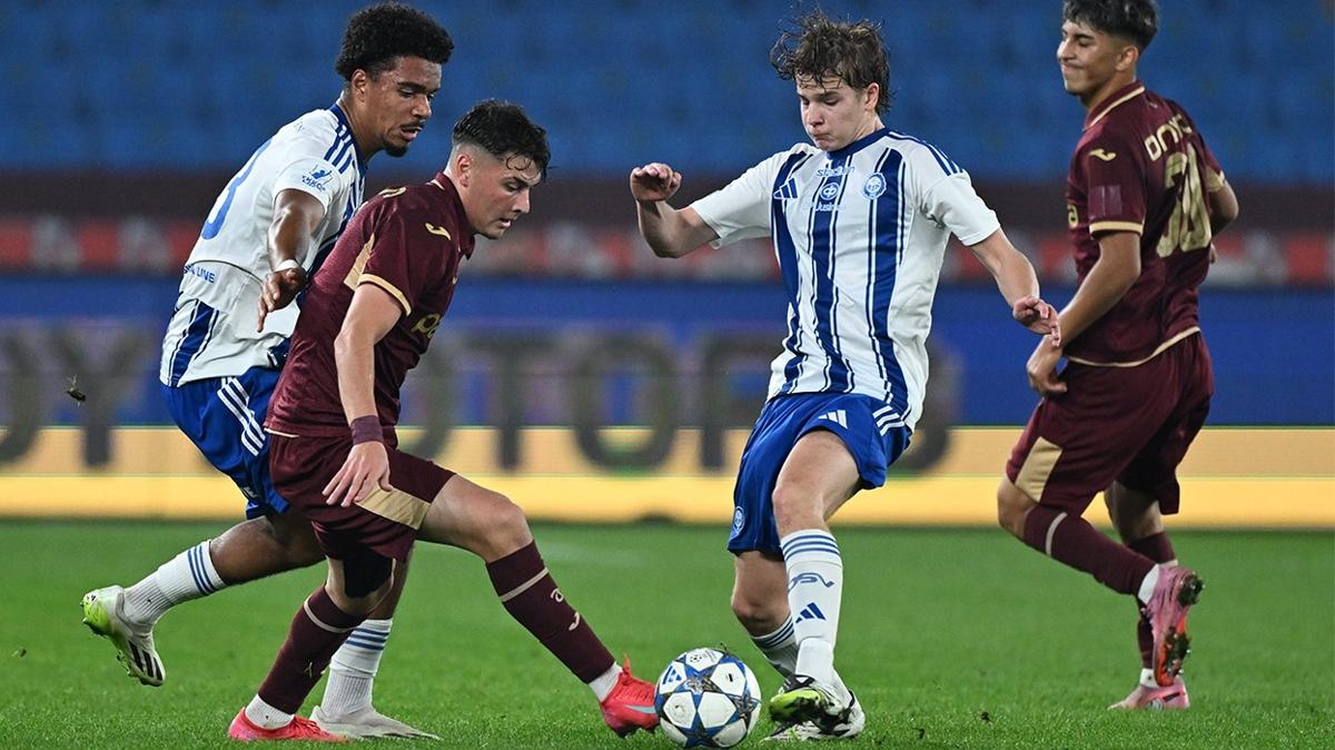 trabzonspor genlik ligi futbol fotoraflar resimleri