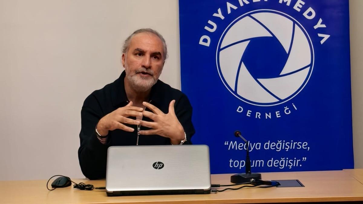 Tark Tufan Duyarl Medya Dijitalleme Edebiyat fotoraflar resimleri