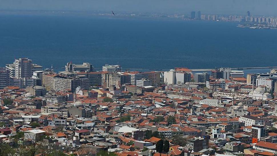 İzmir'de korkulan oldu! Kenti istila ettiler