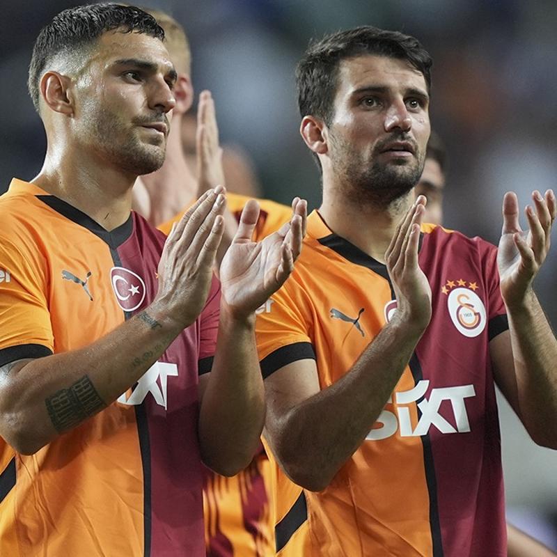 Kararn duyurdu! 31 yanda futbolu brakt