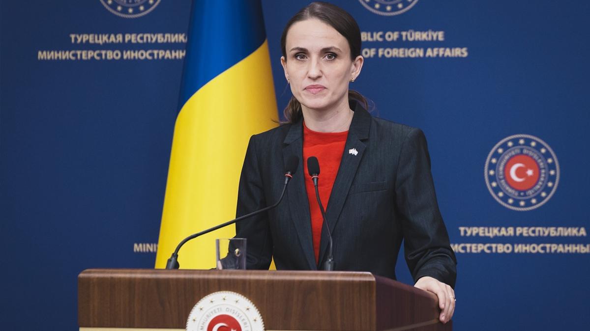 Romanya Dileri Bakan Oana Toiu Bakan Toiu Dileri Bakan Fidan fotoraflar resimleri