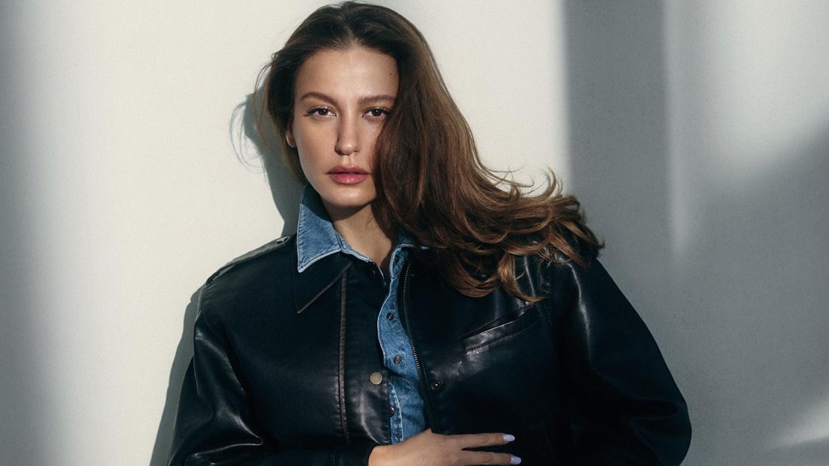 Serenay Sarkaya  yapay zeka  insan gereklii fotoraflar resimleri