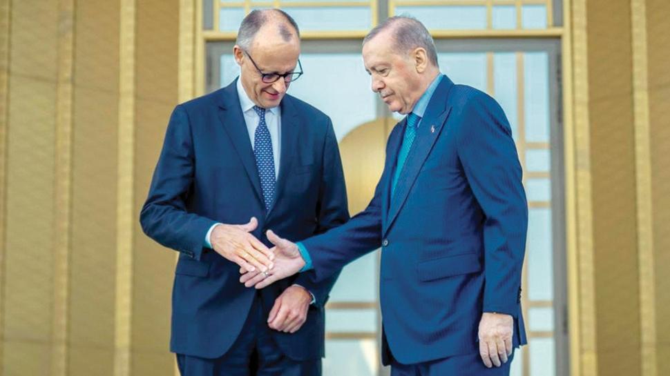 Türk SİHA'sı almalıyız