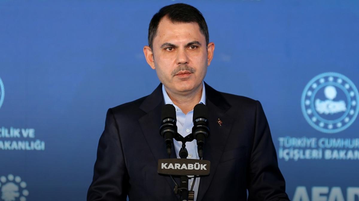 Orman yangnlar izler silmek temel atma treni fotoraflar resimleri