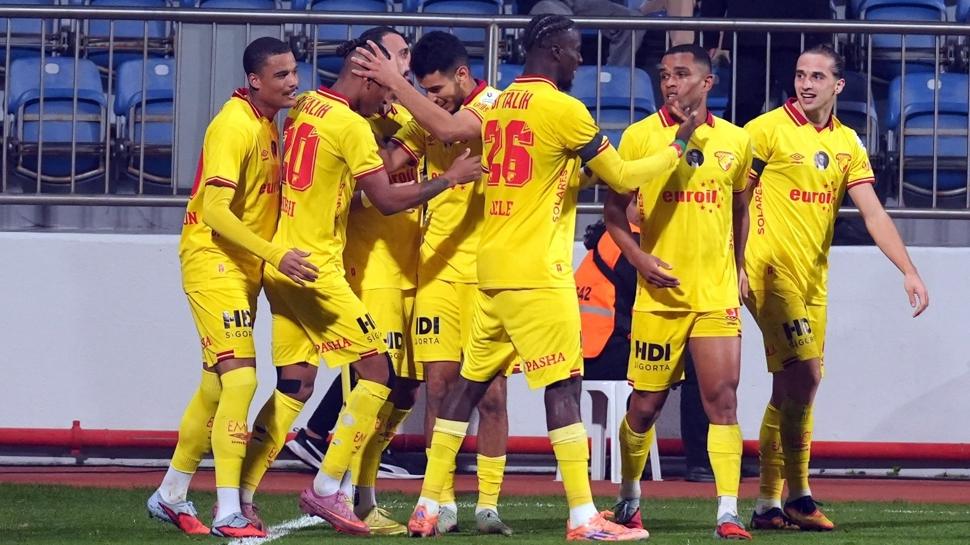 Göztepe'nin deplasmandaki galibiyet hasreti bitti