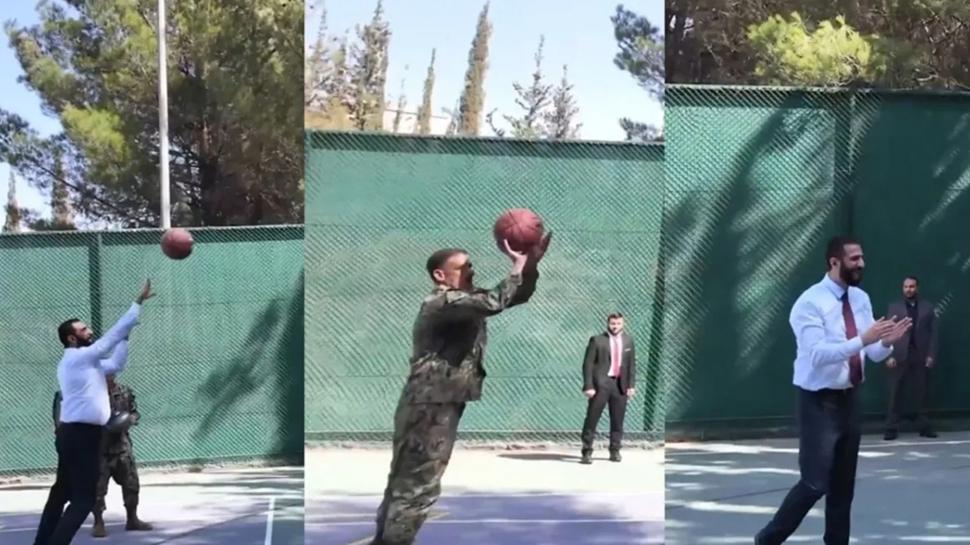 Şara'dan Amerikalı komutanlarla basketbol diplomasisi