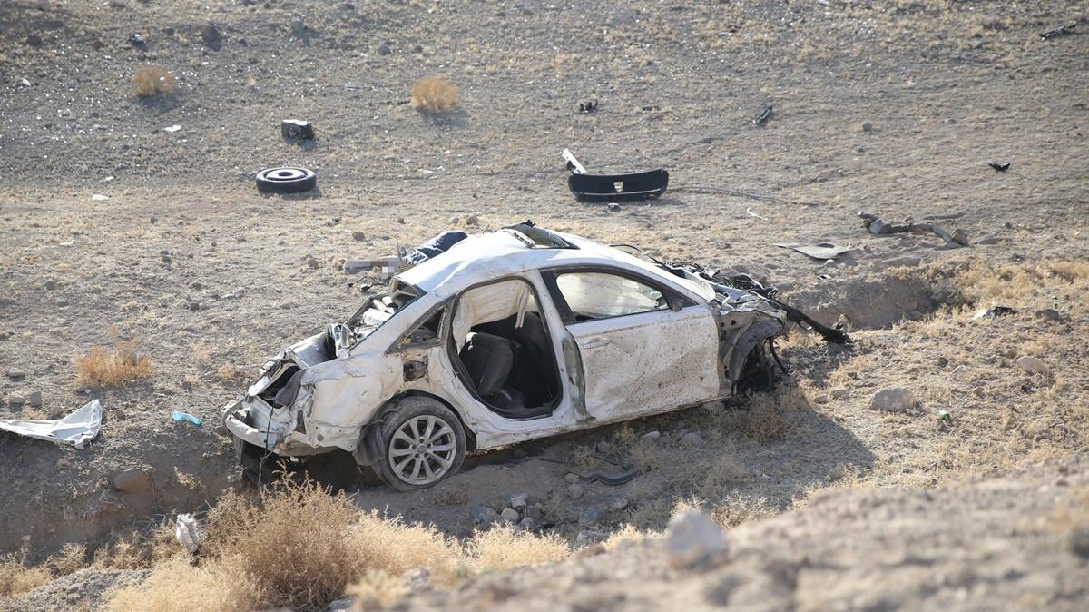 Nigde Araba Kaza fotoraflar resimleri