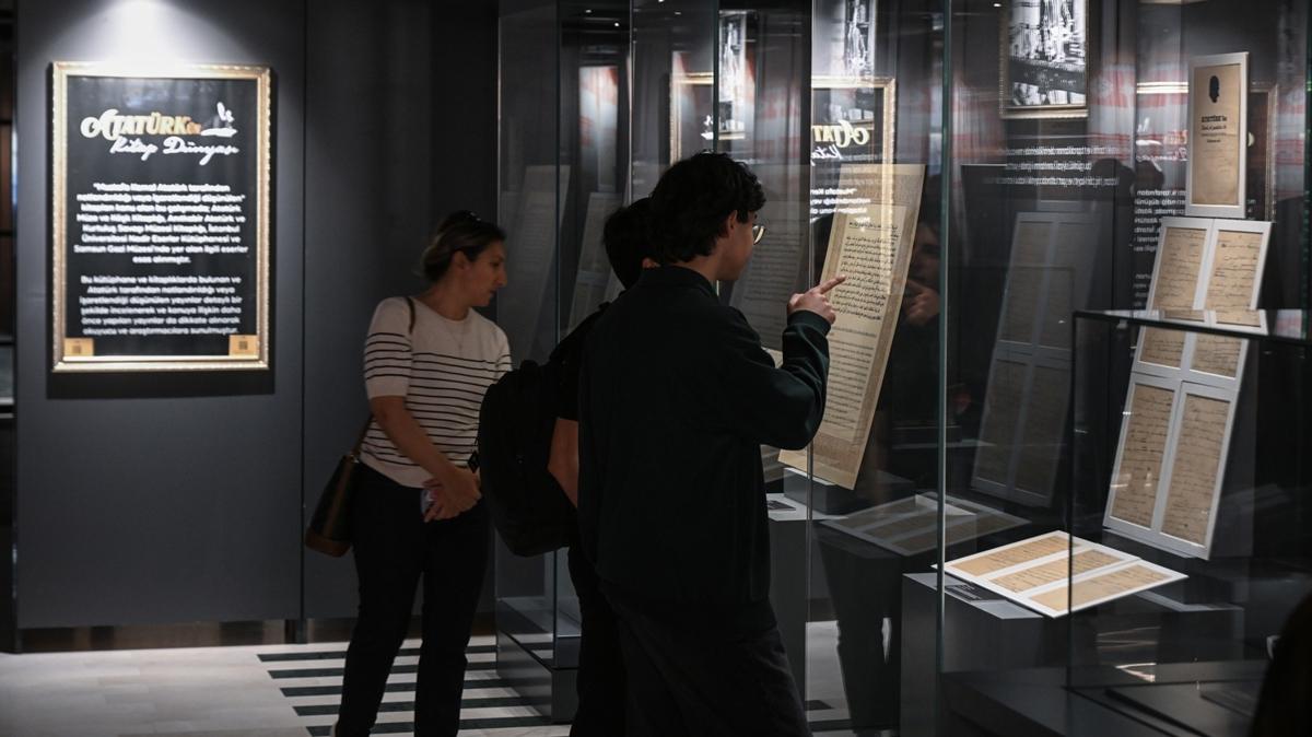 Atatrk Kitaplar  Kitap Dnyas  Atatrk Sergisi fotoraflar resimleri