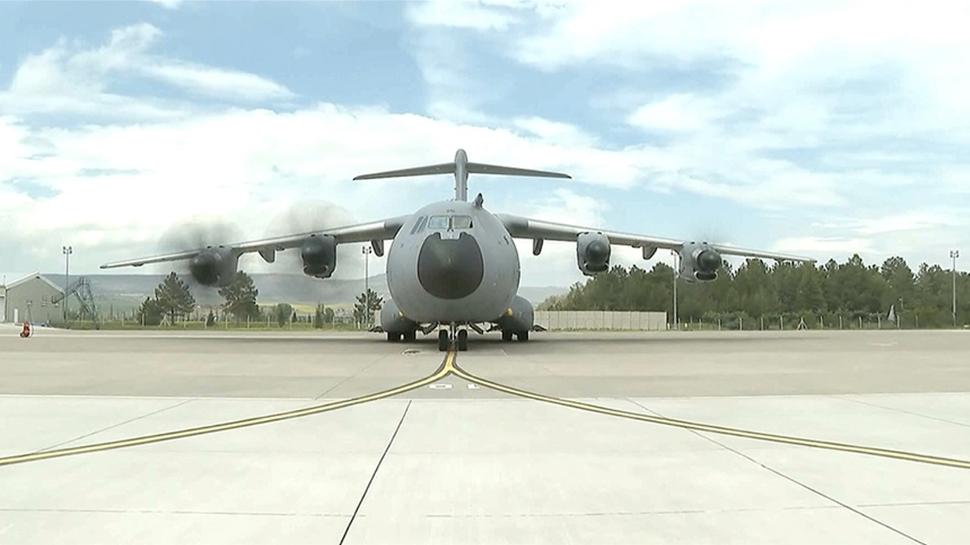 Askeri kargo uçağı düştü... Ülkelerden peş peşe taziye mesajı