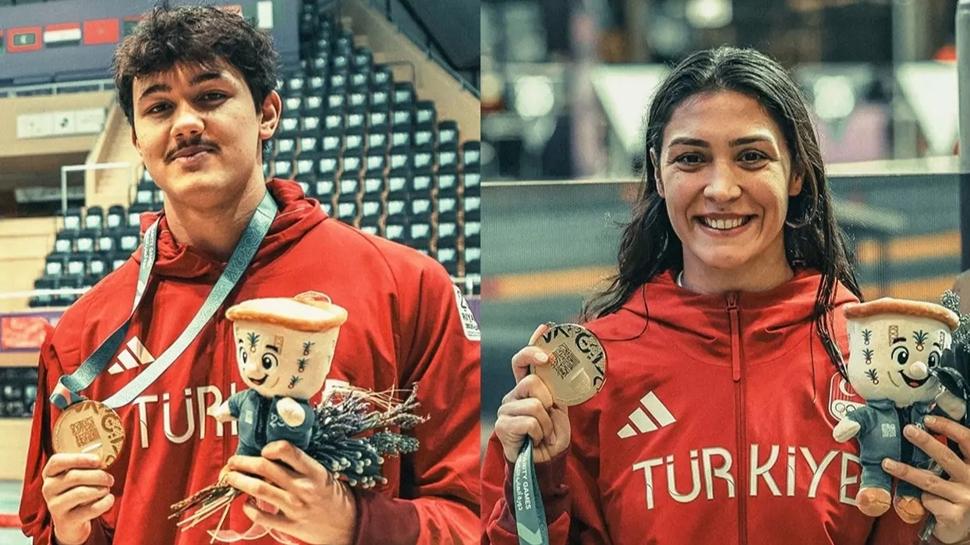 Milli yüzücülerden altın madalya