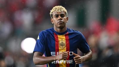 Lamine Yamal kadrodan karld!