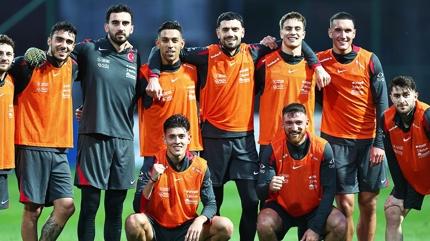 Milliler, Bulgaristan ve spanya ma hazrlklarna devam etti