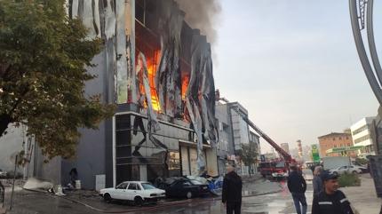 Parfm fabrikas faciasnda yeni gelime