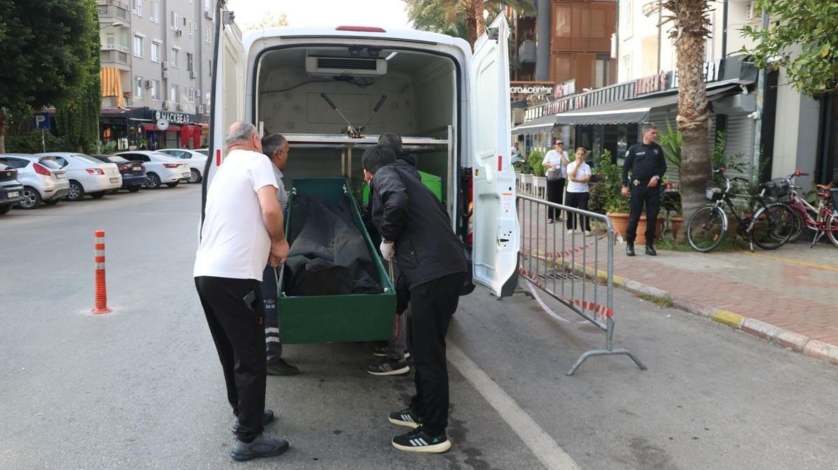 otel odas Rus kadn antalya alanya fotoraflar resimleri