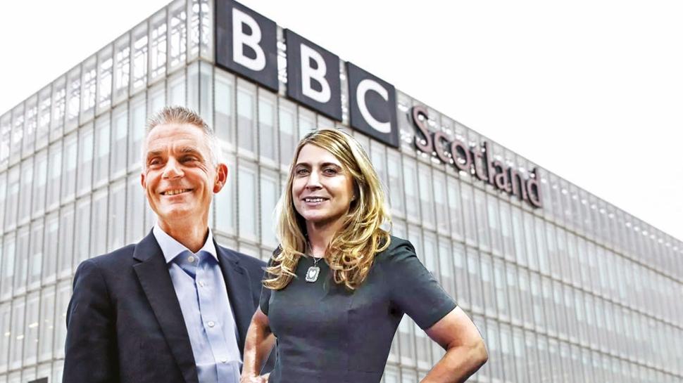 Yanltc kurgu istifa ettirdi