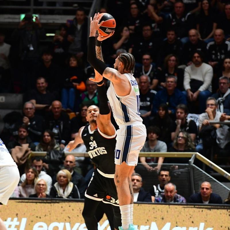 Anadolu Efes, Bologna'ya deplasmanda kaybetti