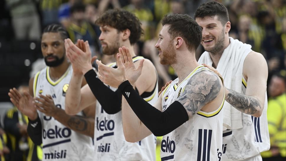 Fenerbahçe Beko, Almanya'da Hapoel IBI ile karşılaşacak