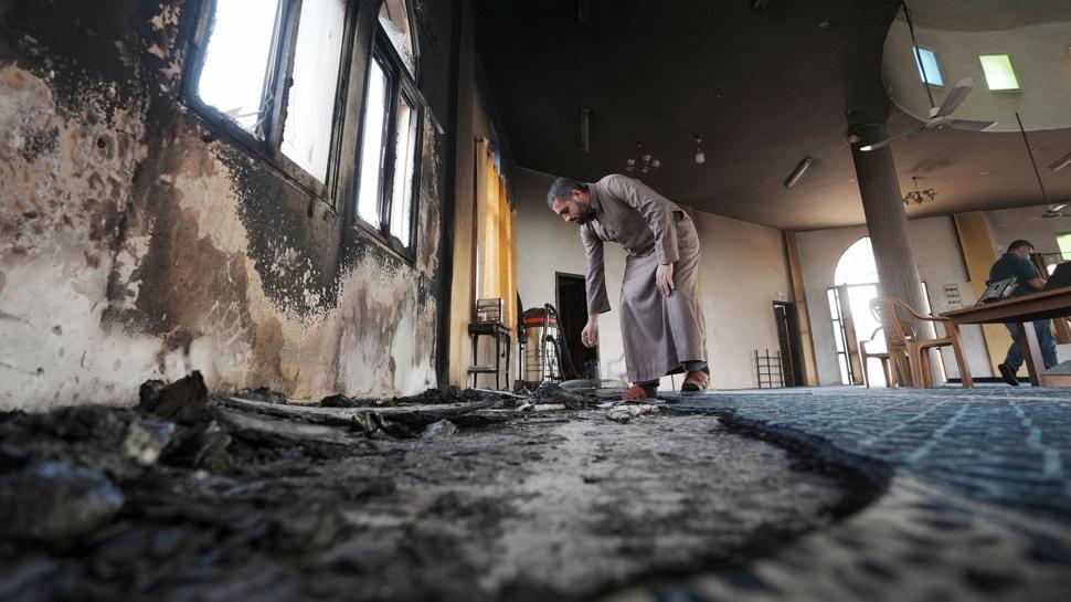 İşgalciler camiyi kundaklamıştı... Birleşmiş Milletler'den İsrail'e kınama