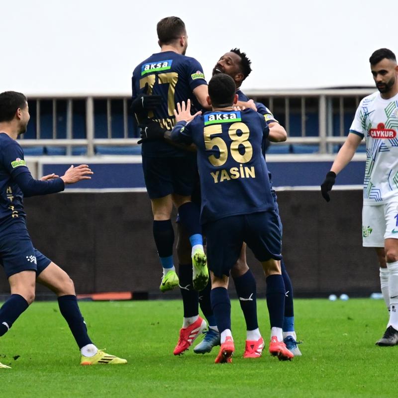 Kas�mpa�a'da Kevin Rodrigues, FIFA Puskas �d�l�'ne aday!