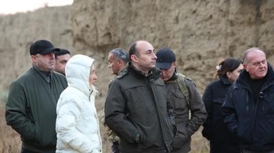 Arama kurtarma almalarna 1000'den fazla kii katld! Askeri uak kazas