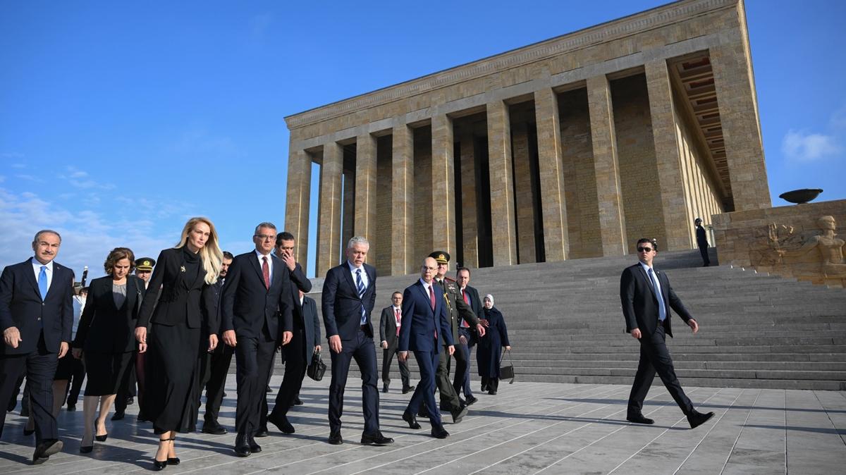 Antkabir ziyareti Trk Cumhuriyeti Erhrman fotoraflar resimleri