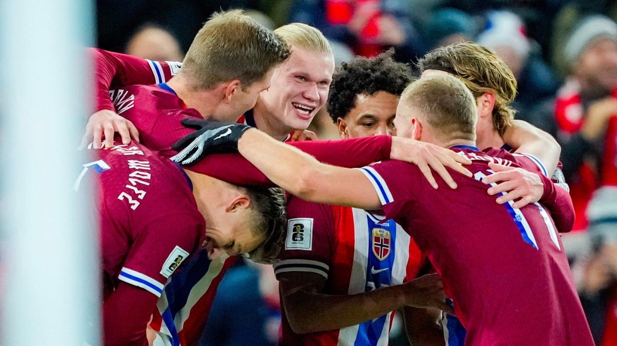 norve estonya futbol fotoraflar resimleri